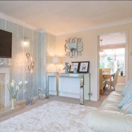 Comfy Private Room In Shared House CBG Exteriér fotografie